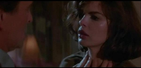  Jeanne Tripplehorn (basic instinct)